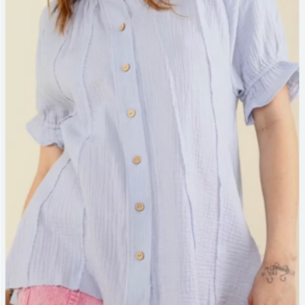 Light Blue Button-Down Short Sleeve Shirt - Casual Women's Top